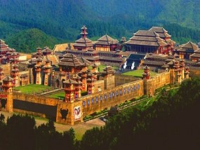 【纵横山水】西安兵马俑+华清宫+华山+黄帝陵+壶口瀑布+延安+明城墙高铁6日游