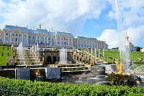俄罗斯+圣彼得堡+莫斯科+金环小镇+皇家花园8日畅游之旅